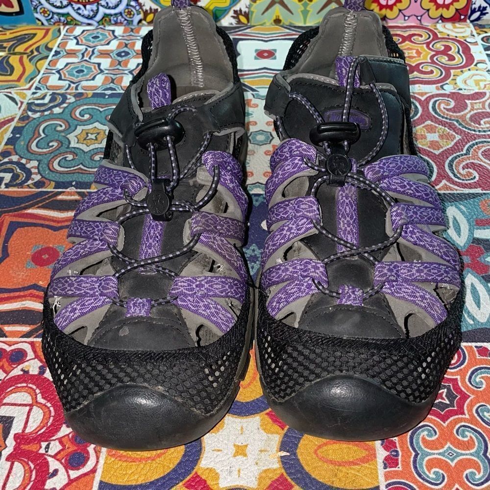 NORTHSIDE Santa Rosa adjustable trail water sandal sz 8